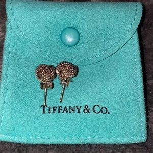 Authentic Tiffany’s Twist knot earrings - silver 10mm